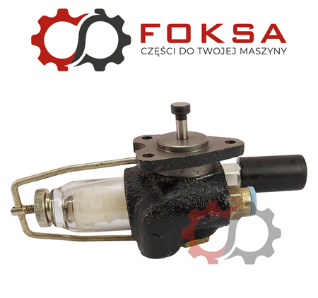 Pompka paliwa z odstojnikiem