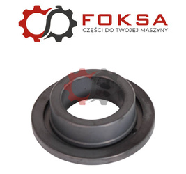 Tulejka z kołnierzem wałka ataku